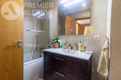 Apartamento T3 para Venda em Faro (Sé e São Pedro)