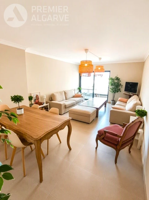Apartamento T3 para Venda em Faro (Sé e São Pedro)