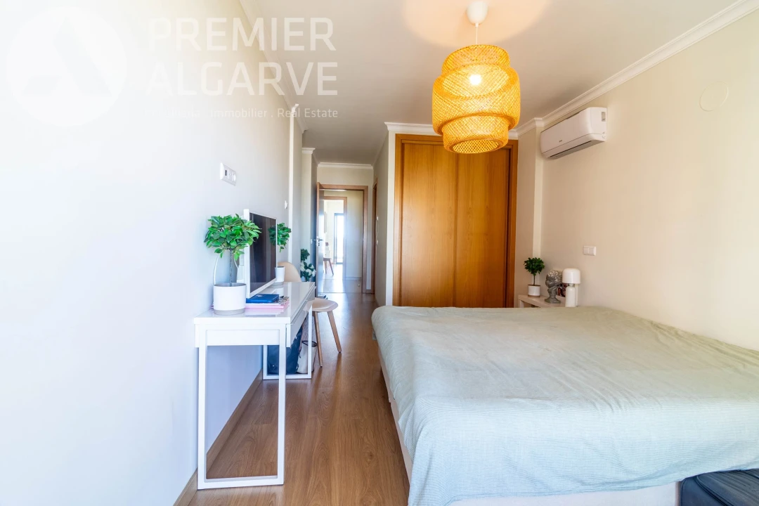 Apartamento T3 para Venda em Faro (Sé e São Pedro) Foto 12