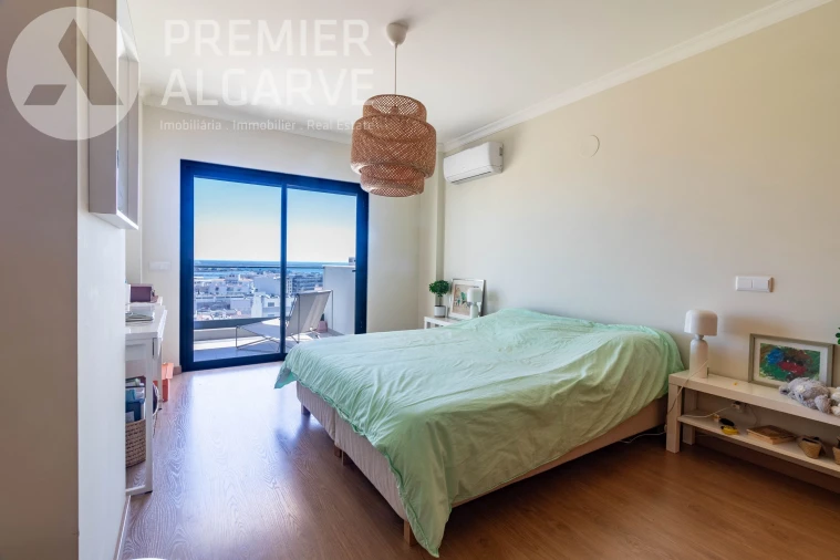 Apartamento T3 para Venda em Faro (Sé e São Pedro) Foto 15