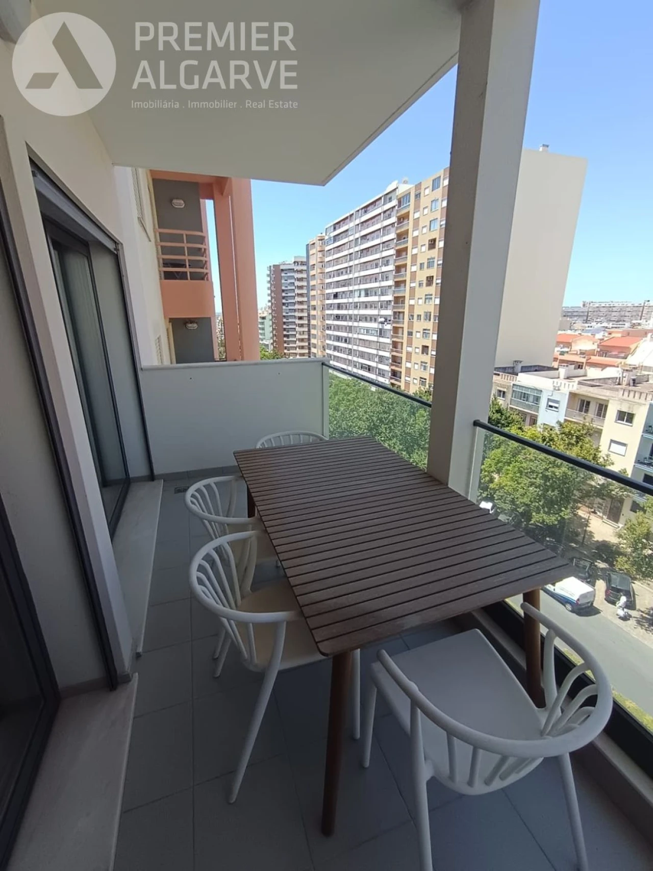 Apartamento T3 para Venda em Faro (Sé e São Pedro) Foto 6