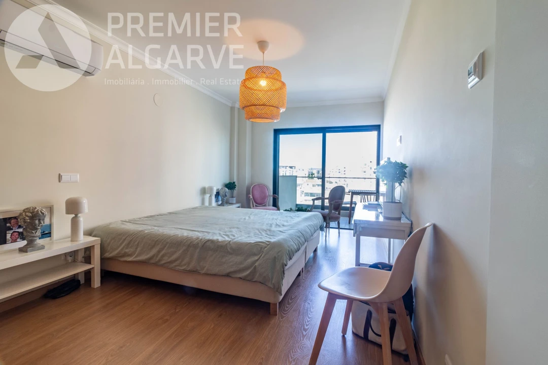 Apartamento T3 para Venda em Faro (Sé e São Pedro) Foto 13