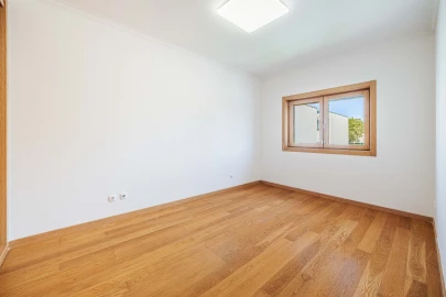 Moradia T4 para Venda em Alcabideche