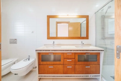 Moradia T4 para Venda em Alcabideche