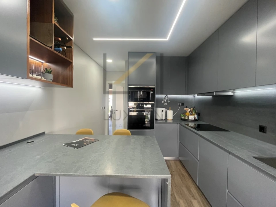 Apartamento T3 para Venda em Palmela Foto 14