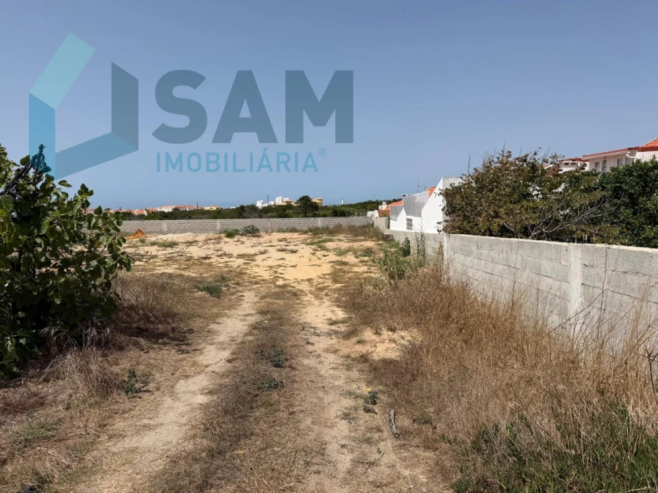 Terreno para Venda em Dois Portos e Runa Foto 11
