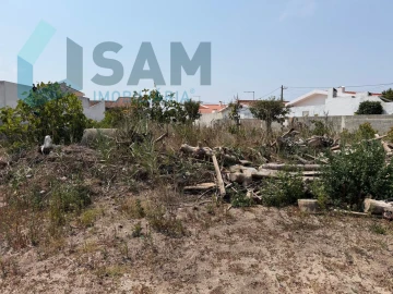 Terreno para Venda em Dois Portos e Runa