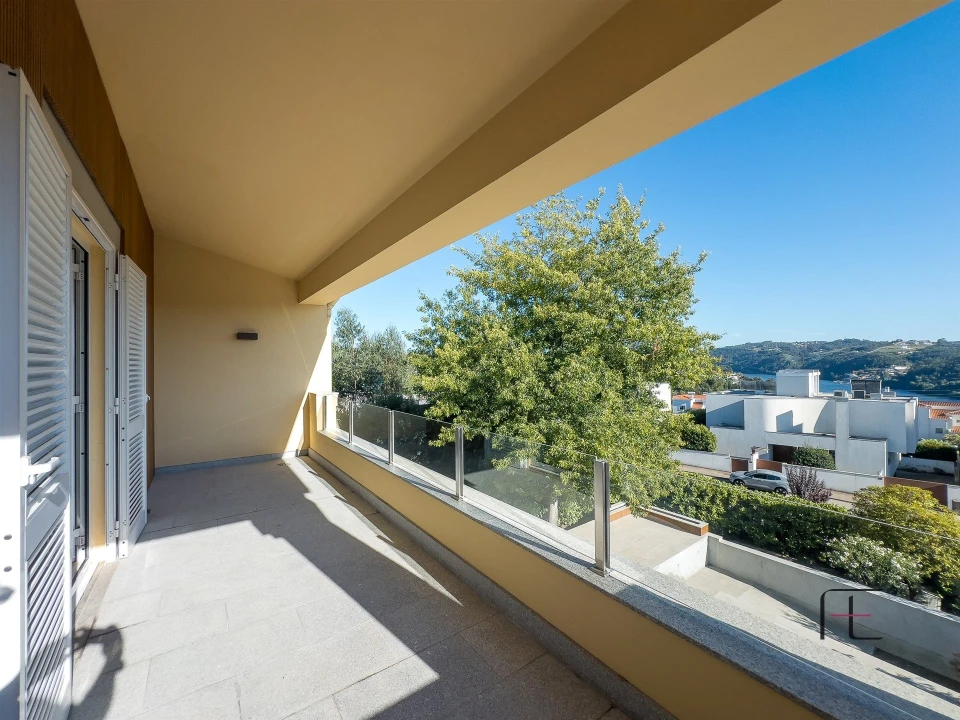 Moradia T4 para Venda em Gondomar (São Cosme), Valbom e Jovim Foto 30