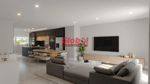 Moradia T3 para Venda em Orgens