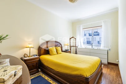 Apartamento T4 para Venda em Marvila, Ribeira Santarém, São Salvador, São Nicolau