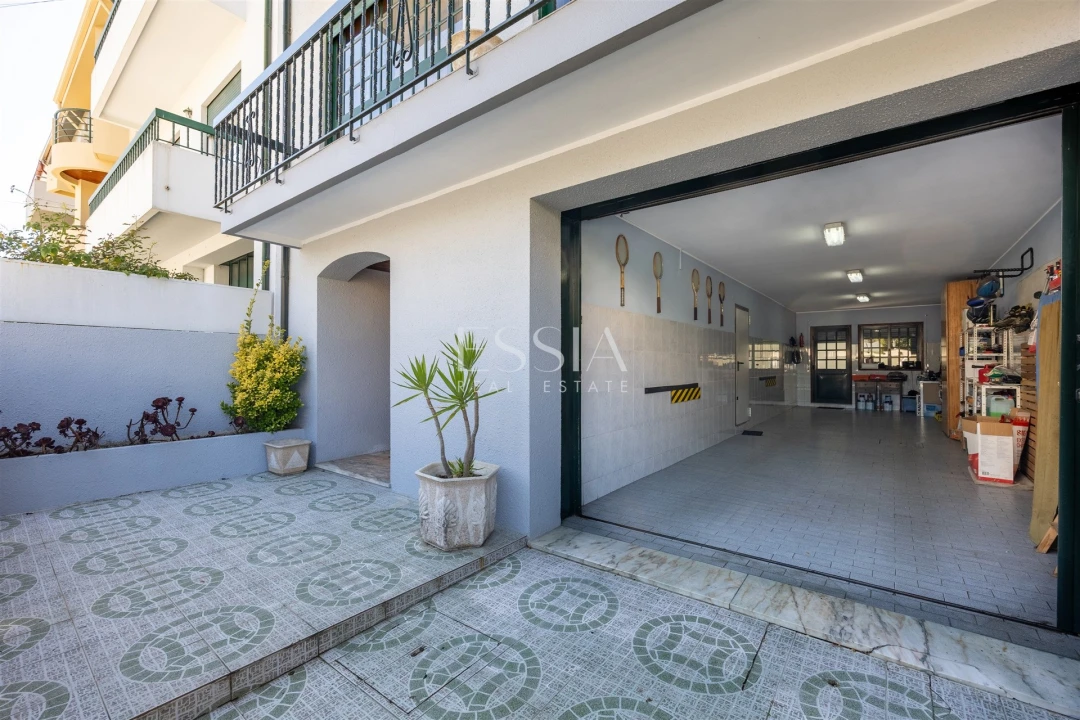 Moradia T5 para Venda em São Mamede de Infesta e Senhora da Hora Foto 3