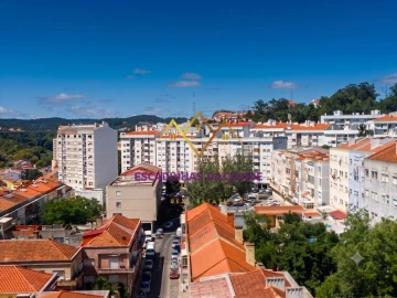 Apartamento T2 para Venda em Queluz e Belas