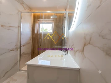 Apartamento T2 para Venda em Queluz e Belas