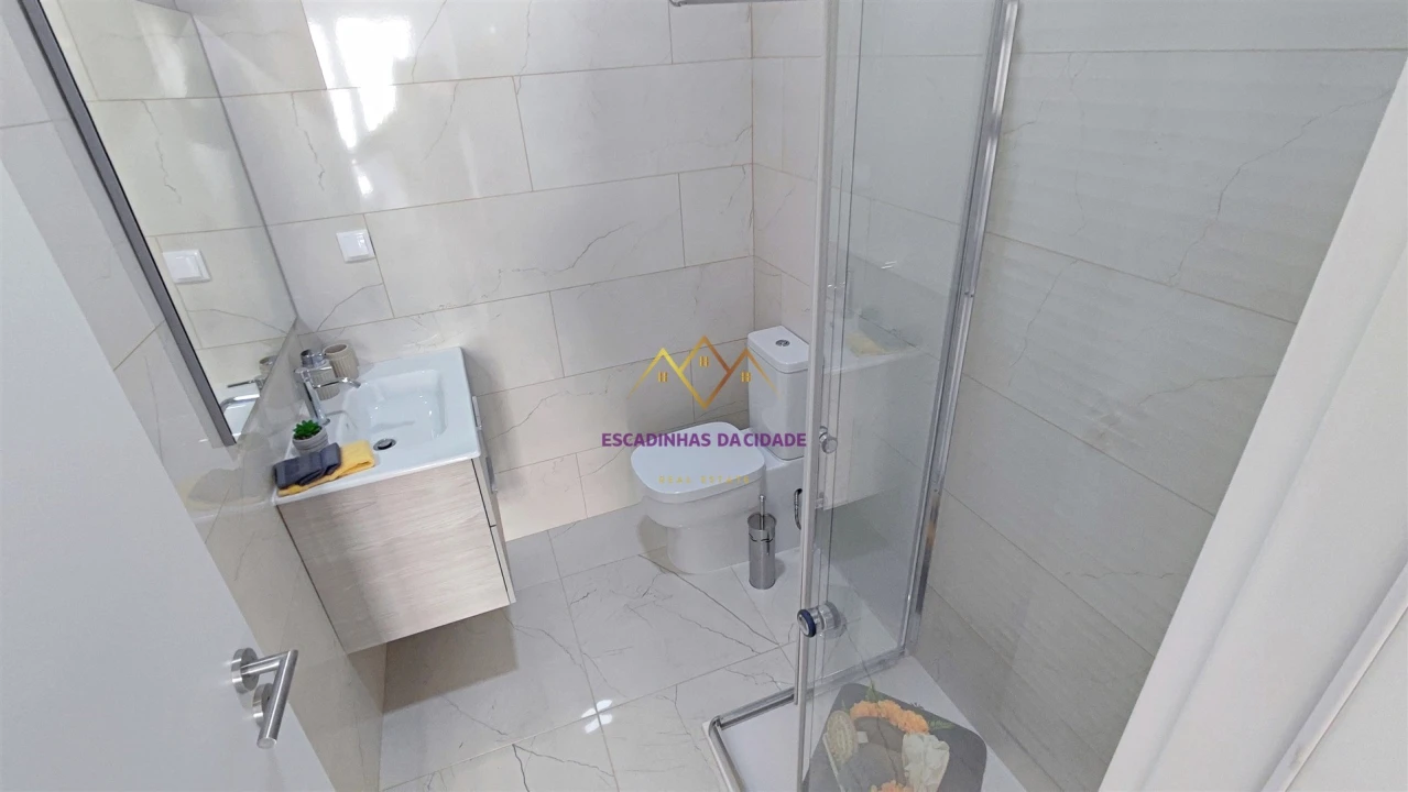 Apartamento T3 para Venda em Benfica Foto 30