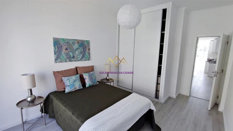Apartamento T3 para Venda em Benfica