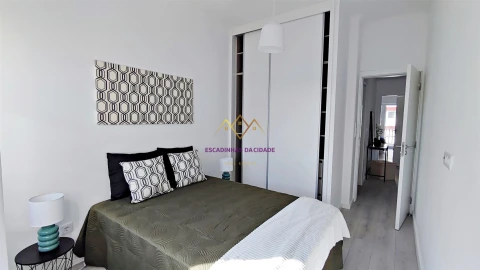 Apartamento T3 para Venda em Benfica
