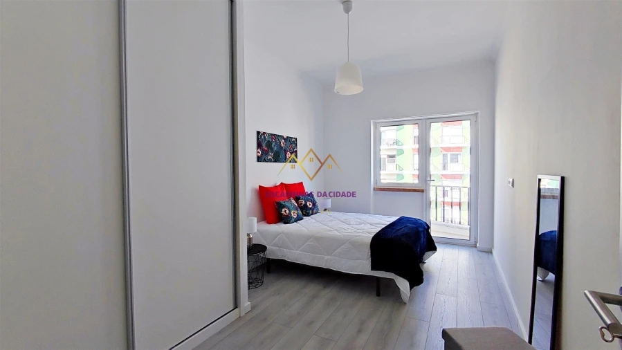 Apartamento T3 para Venda em Benfica Foto 20