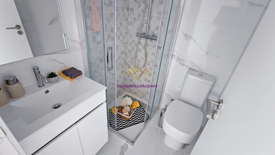 Apartamento T3 para Venda em Benfica Foto 12