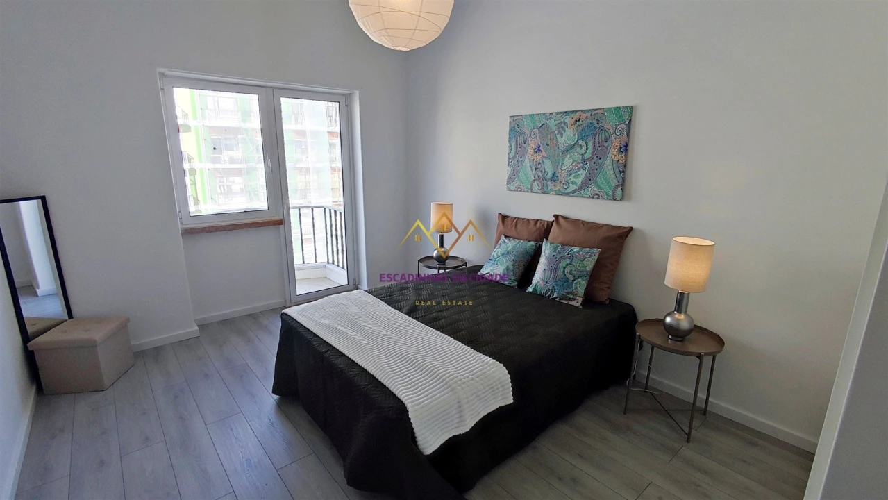 Apartamento T3 para Venda em Benfica Foto 31
