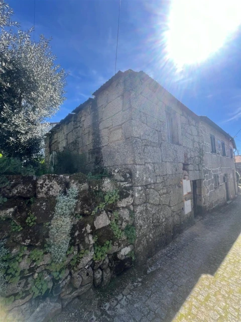 Moradia T0 para Venda em Cortiçô da Serra, Vide Entre Vinhas e Salgueirais