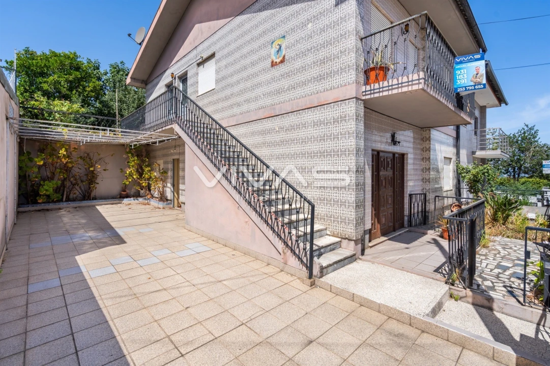 Moradia T3 para Venda em Ferreiros e Gondizalves Foto 5