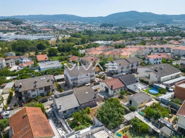 Moradia T3 para Venda em Ferreiros e Gondizalves