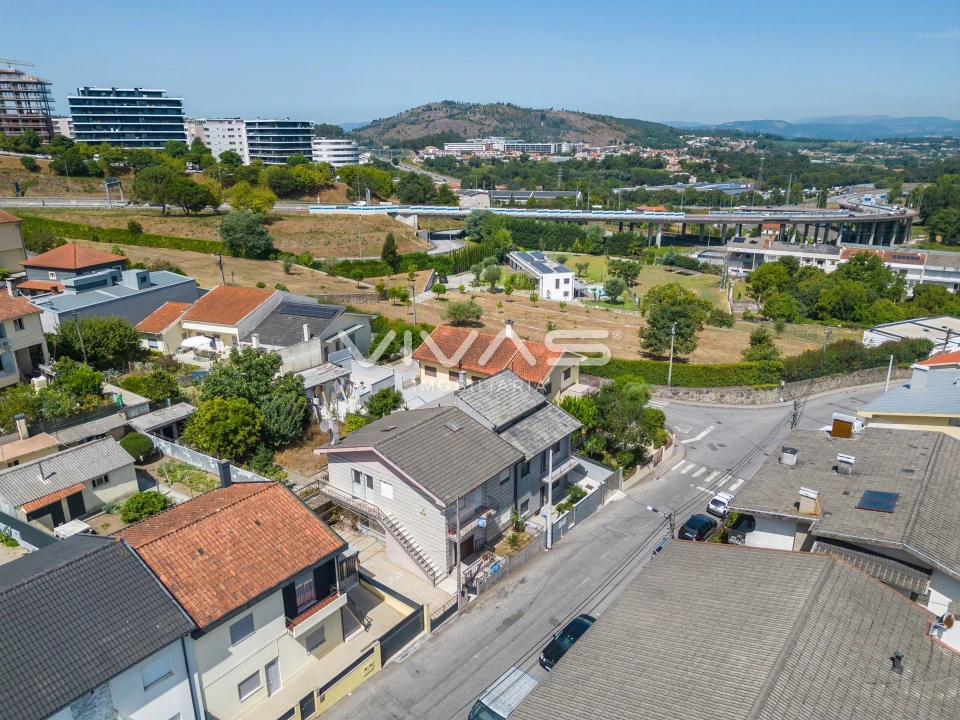 Moradia T3 para Venda em Ferreiros e Gondizalves Foto 31