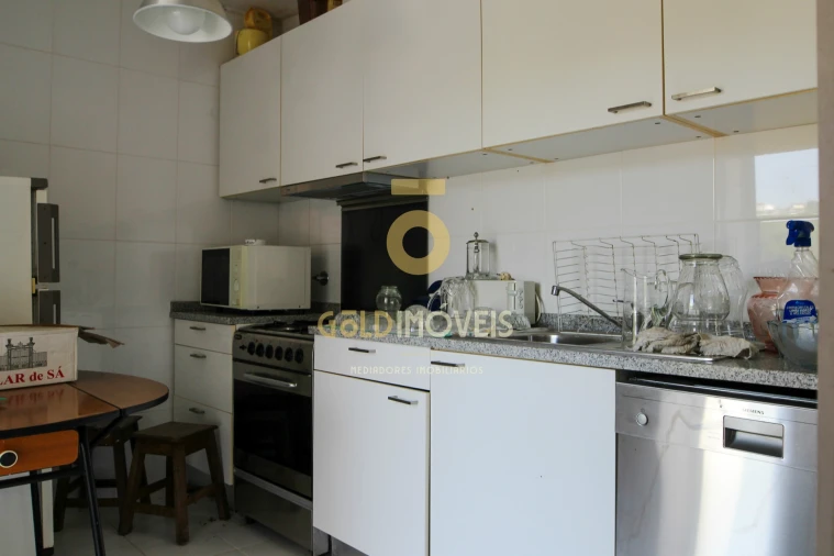 Moradia T0 para Venda em Alpendorada, Várzea e Torrão Foto 17
