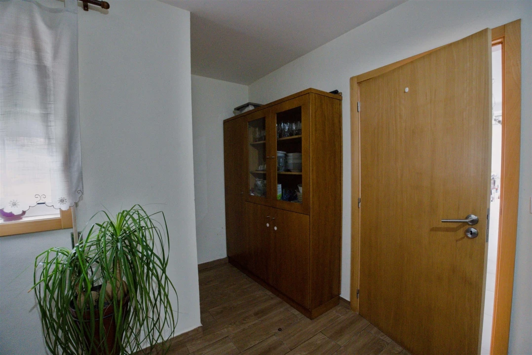 Moradia T4 para Venda em Real Foto 38