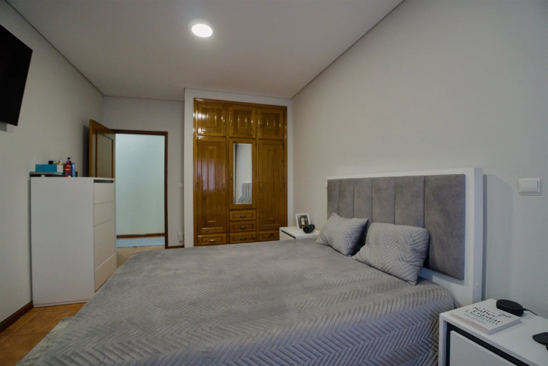 Moradia T4 para Venda em Real Foto 57