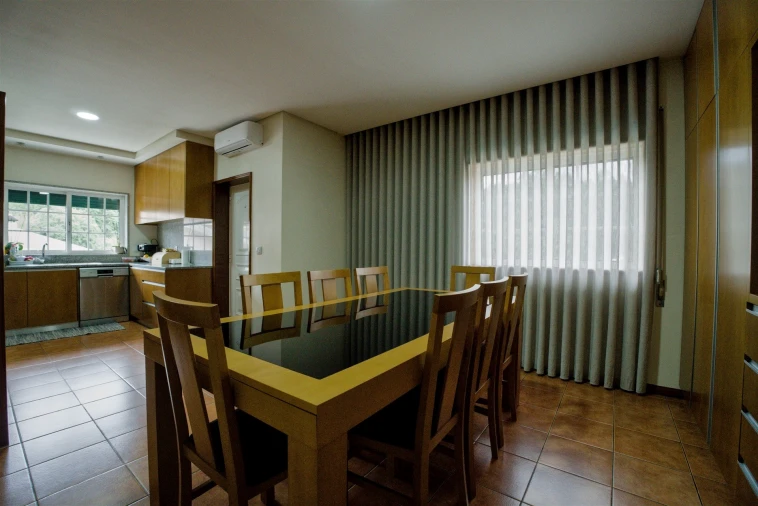 Moradia T4 para Venda em Real Foto 73