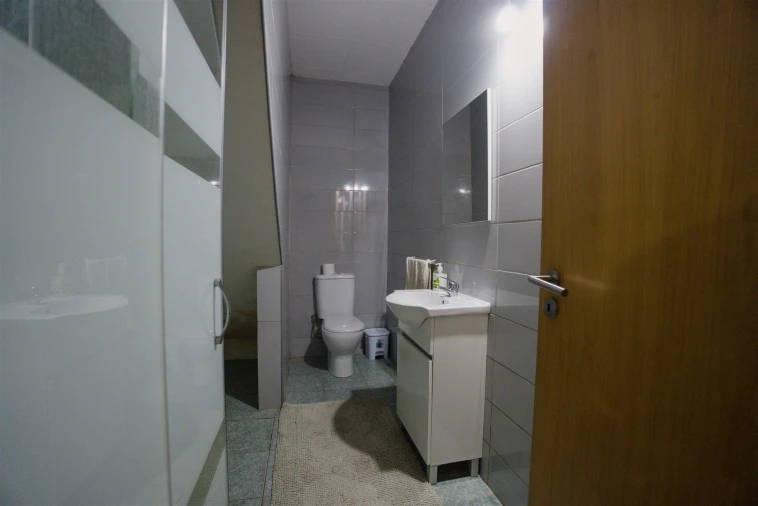 Moradia T4 para Venda em Real Foto 47