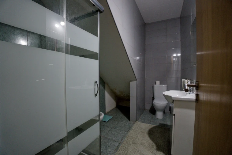 Moradia T4 para Venda em Real Foto 48