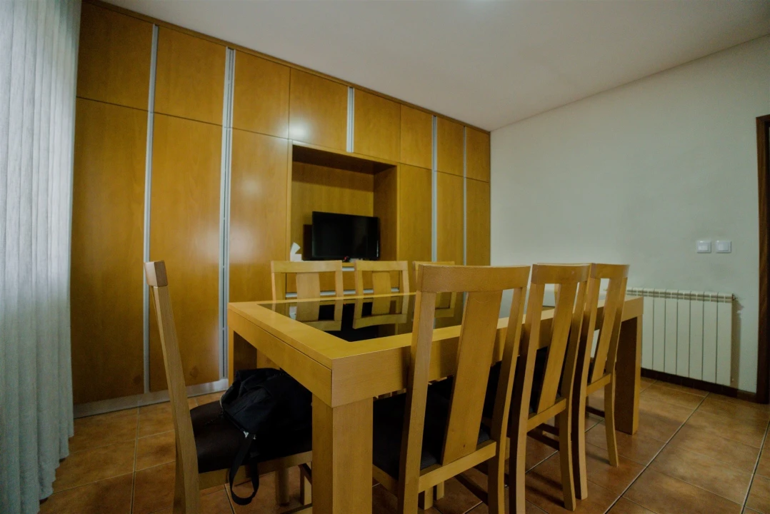 Moradia T4 para Venda em Real Foto 38
