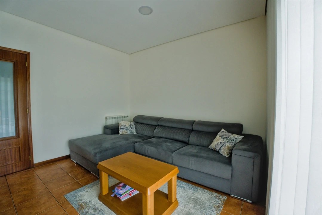Moradia T4 para Venda em Real Foto 44