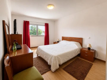 Apartamento T2 para Arrendamento em Leiria, Pousos, Barreira e Cortes