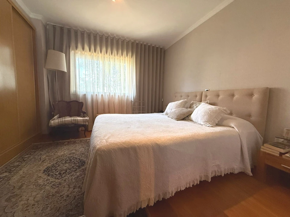 Apartamento T3 para Arrendamento em Aldoar, Foz do Douro e Nevogilde Foto 12