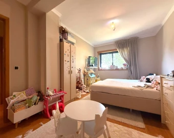 Apartamento T3 para Arrendamento em Aldoar, Foz do Douro e Nevogilde