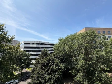Apartamento T3 para Arrendamento em Aldoar, Foz do Douro e Nevogilde