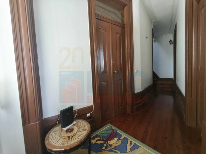 Moradia T8 para Venda em Sé Nova, Santa Cruz, Almedina e São Bartolomeu Foto 22