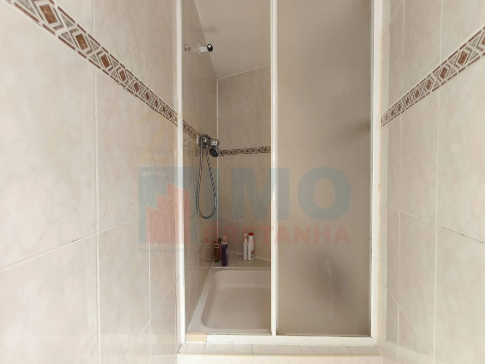 Moradia T8 para Venda em Sé Nova, Santa Cruz, Almedina e São Bartolomeu Foto 17