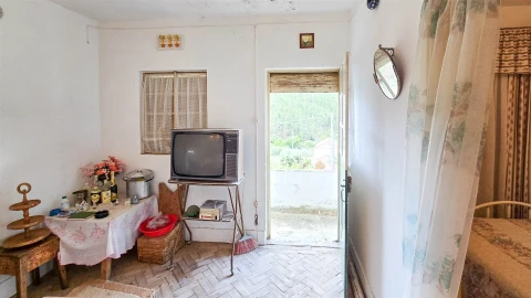 Quinta T3 para Venda em Sarzedas