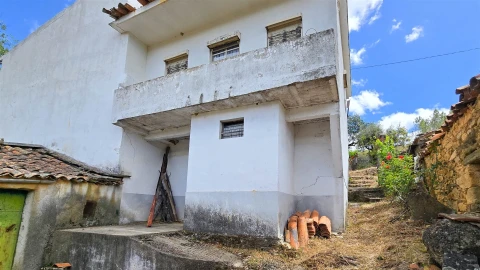 Quinta T3 para Venda em Sarzedas