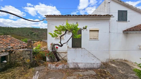 Quinta T3 para Venda em Sarzedas