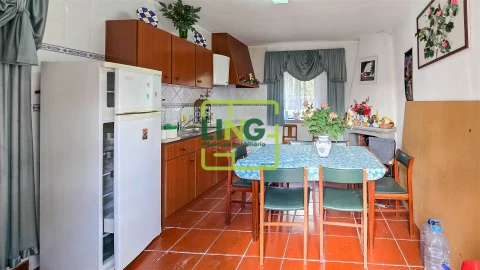 Quinta T3 para Venda em Sarzedas