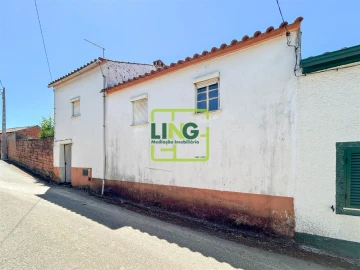 Moradia T3 para Venda em Sarzedas