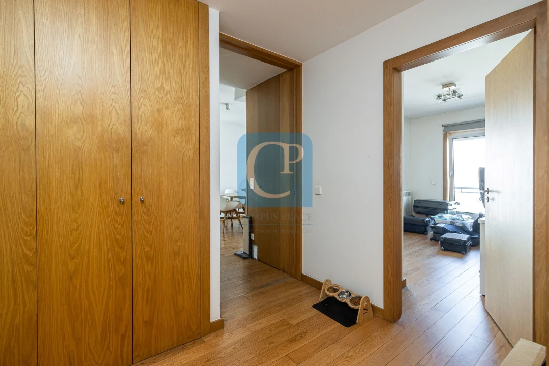 Apartamento T2 para Arrendamento em Paranhos Foto 2
