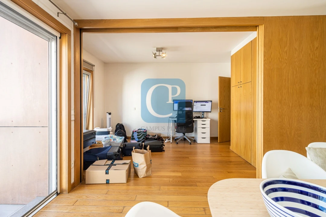 Apartamento T2 para Arrendamento em Paranhos Foto 12