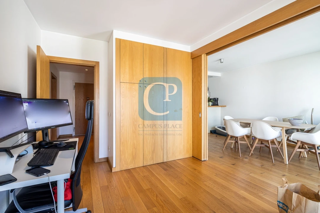 Apartamento T2 para Arrendamento em Paranhos Foto 11