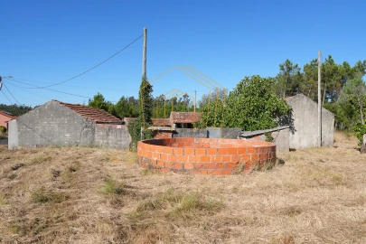 Moradia T2 para Venda em Ferreira-A-Nova